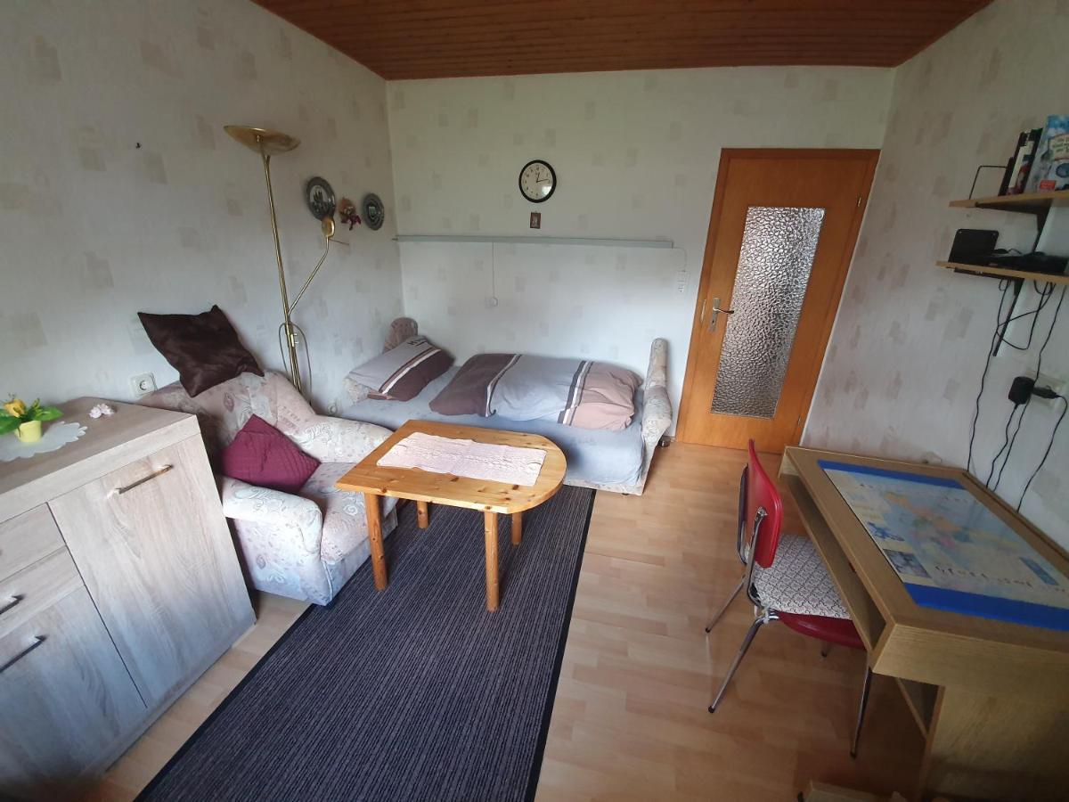Ferienwohnung Woelbert Altendiez Exterior foto